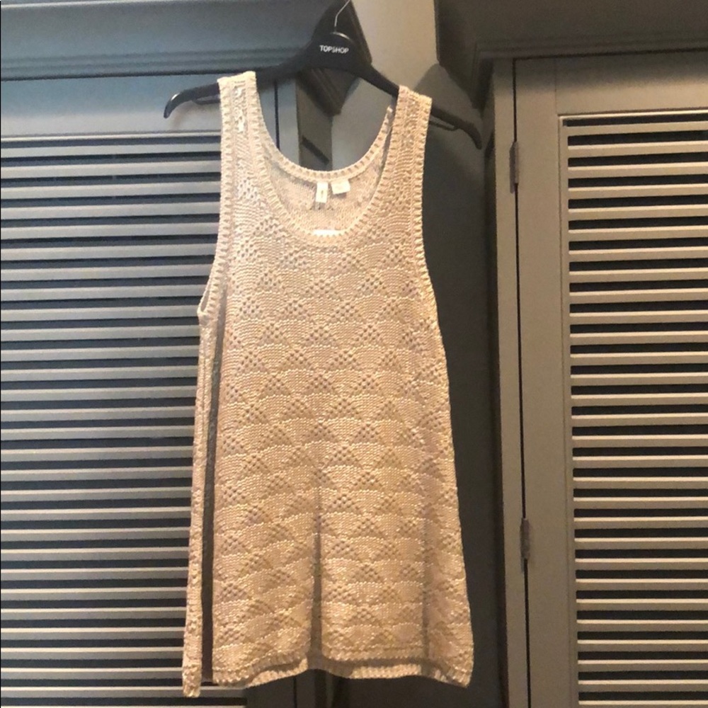 Sweater tank